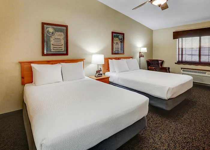 Stoney Creek Hotel 3*