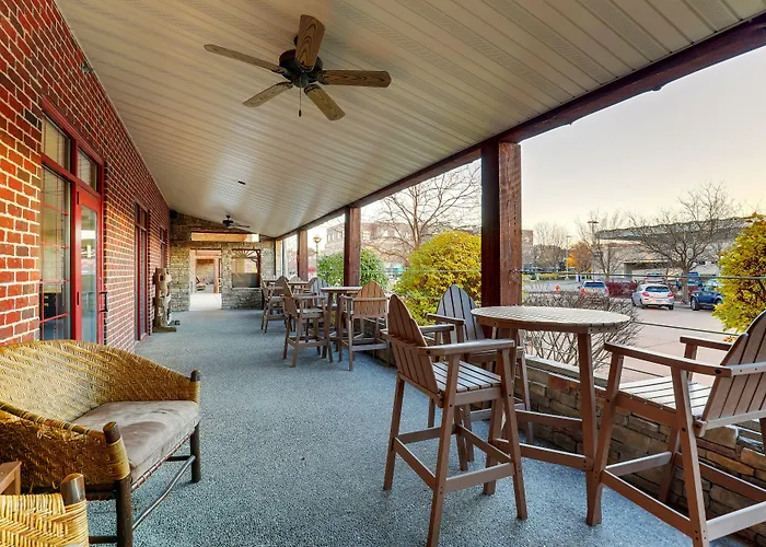 Stoney Creek Hotel Moline