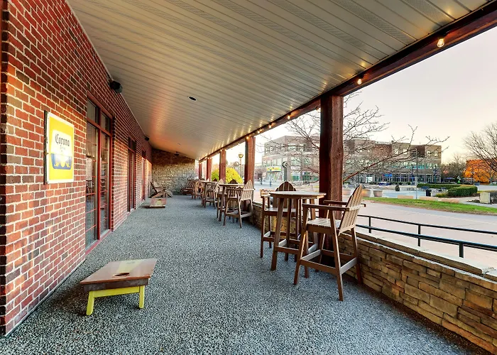 Stoney Creek Hotel Moline