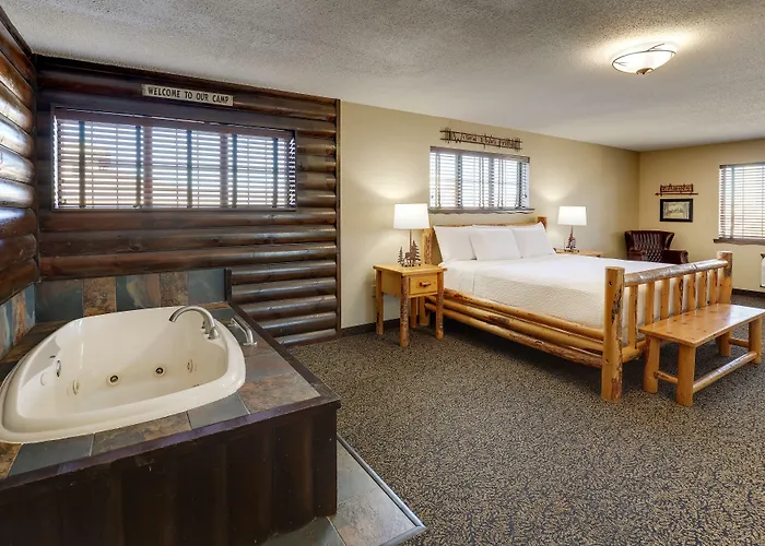 Stoney Creek Hotel 3*