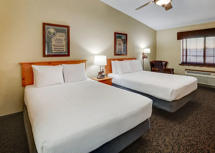 Stoney Creek Hotel 3*